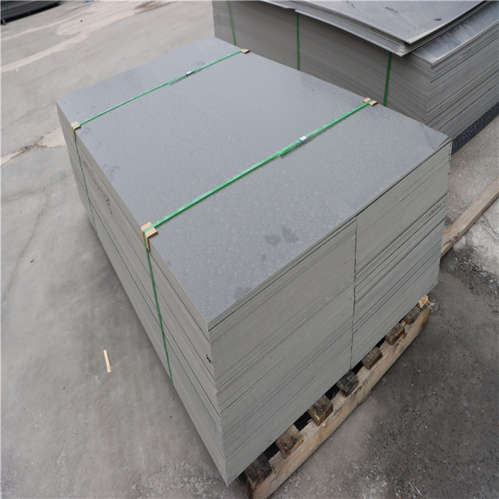 灰色PVC硬板防潮聚氯乙烯塑料板材山东厂家供应硬质PVC板