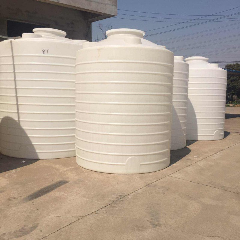 塑料储水罐10吨化工桶耐酸碱滚塑水塔平底水塔