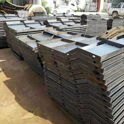 供应防撞墙模具-防撞墙模具厂家报价