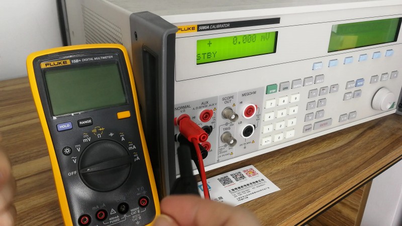 FLUKE5080A 福禄克5080A 校准器