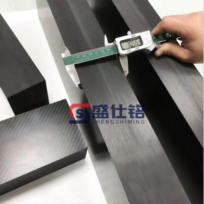 3K碳纤维板加厚板 高强度碳板 斜纹平纹哑光亮光碳纤维板