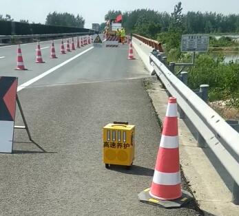 便携式声光报警器