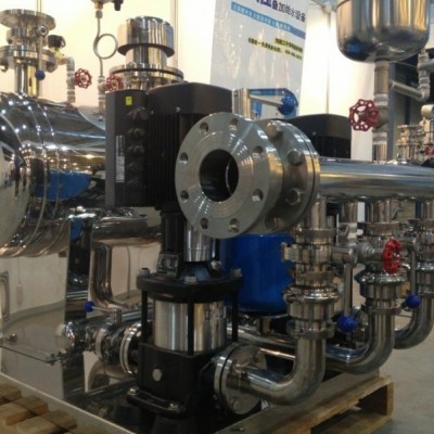 一体化箱式变频供水机组，上海三利讲究质量一丝一缕