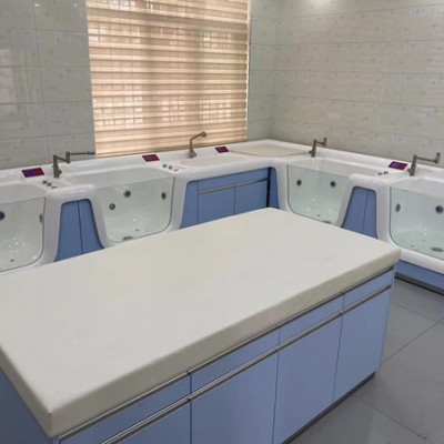 婴儿洗浴设备 一体式防腐防潮 可定制生产