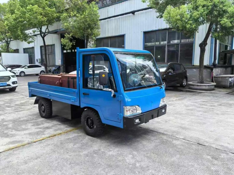 电动货车平板搬运车厂里使用3吨5吨四轮电动车
