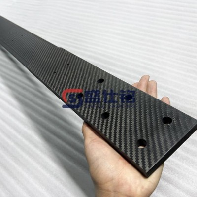 3K 碳纤维板 高强度碳纤板材 CNC 打孔切割定制